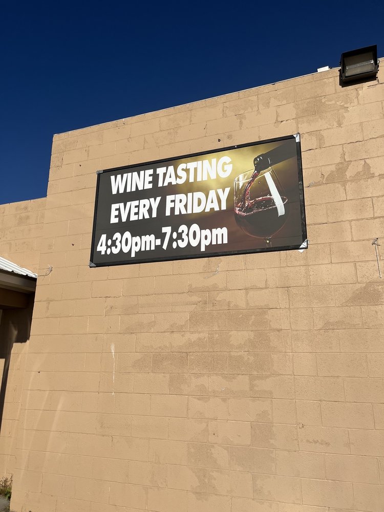 QUARTERS DISCOUNT LIQUORS Updated September 2024 13 Reviews 4516