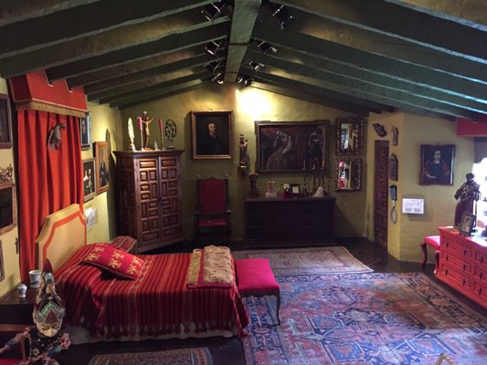 Robert Brady Museum by null