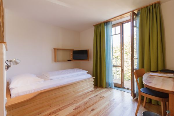 Alter Wirt in Grünwald | Bio-Restaurant & BIO-Hotel by null