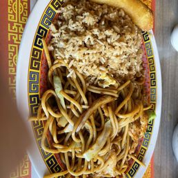 Chicken Lo Mein
