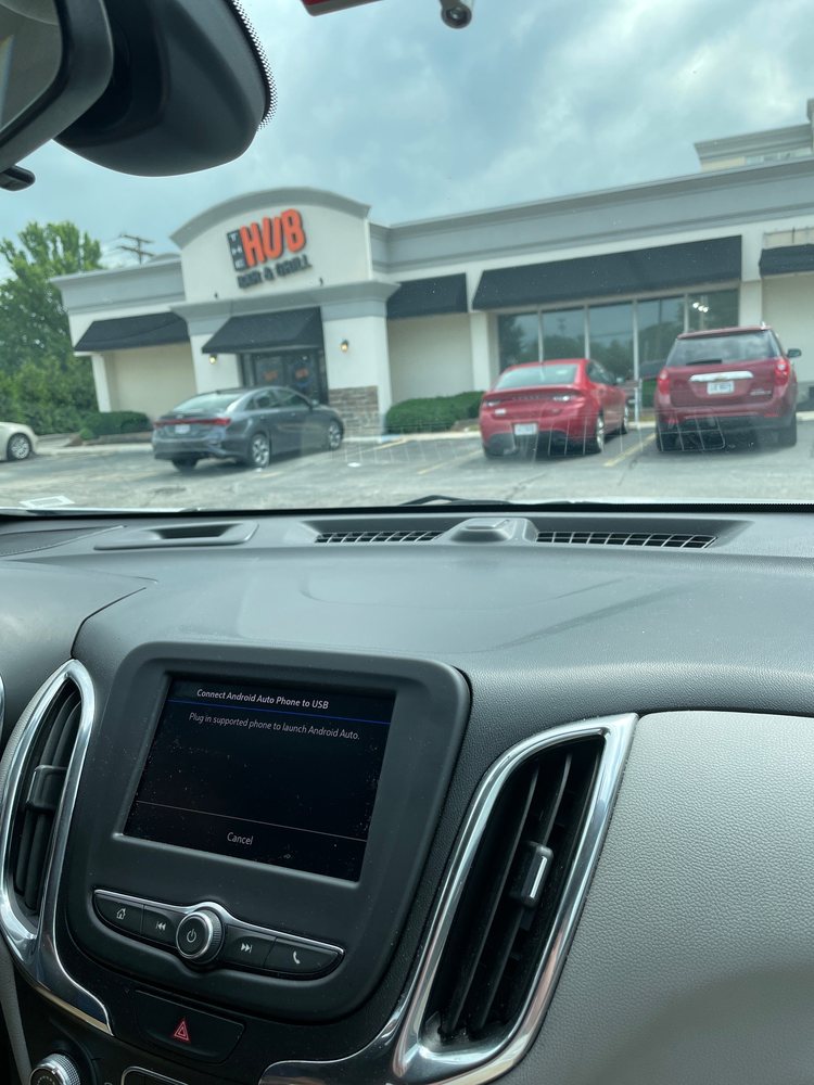 THE HUB BAR & GRILL Updated September 2024 27 Photos & 39 Reviews