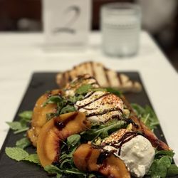 Lemon & Thyme - Peaches and burrata salad (seasonal)