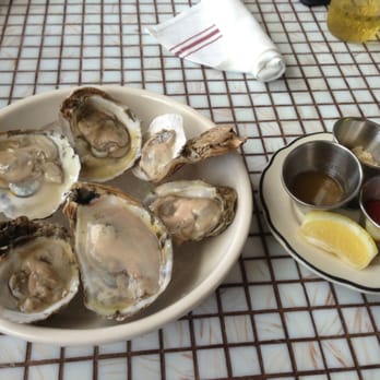 Hillside Farmacy - Oystas were delicious! - New American Near Me - Austin, Texas
