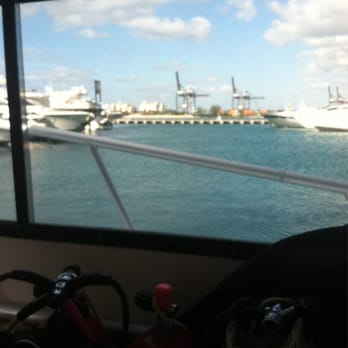 Tarpoon Lagoon Dive Center - Snorkeling Near Me - Hialeah, Florida