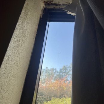 Hyatt Place Columbia/Harbison - Water damage around the window - Hotels Near Me - Irmo, South Carolina Hyatt Place Columbia/Harbison - Water damage around the window - Hotels Near Me - Irmo, South Carolina