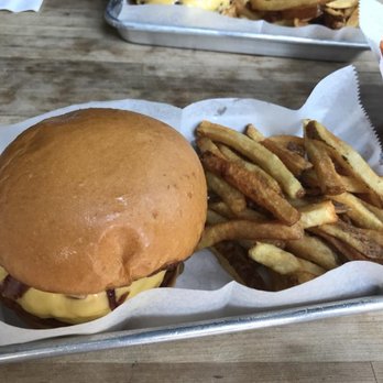 Parlay - Cheeseburger and Home-Style Fries - New American Near Me - Sunset Park, New York Parlay - Cheeseburger and Home-Style Fries - New American Near Me - Sunset Park, New York