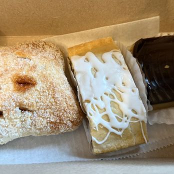 Scialo's County Bakery - Eccles Cake, Apple Tart, Chocolate and Peanut Butter Bar - Bakeries Near Me - Seekonk, Massachusetts Scialo's County Bakery - Eccles Cake, Apple Tart, Chocolate and Peanut Butter Bar - Bakeries Near Me - Seekonk, Massachusetts