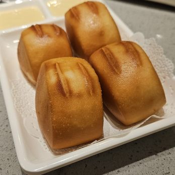 Haidilao Hot Pot - Chinese Near Me - Markham, Ontario