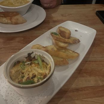 The Gryphon - Warm Crab Dip - Regular - New American Near Me - Burlington, Vermont