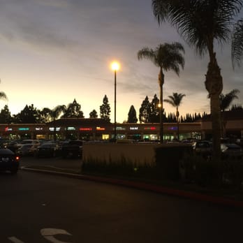 Tustin Plaza - Shopping Centers Near Me - Tustin, California Tustin Plaza - Shopping Centers Near Me - Tustin, California