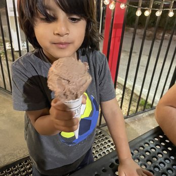 Bruster's Real Ice Cream - Desserts Near Me - Vestavia, Alabama Bruster's Real Ice Cream - Desserts Near Me - Vestavia, Alabama