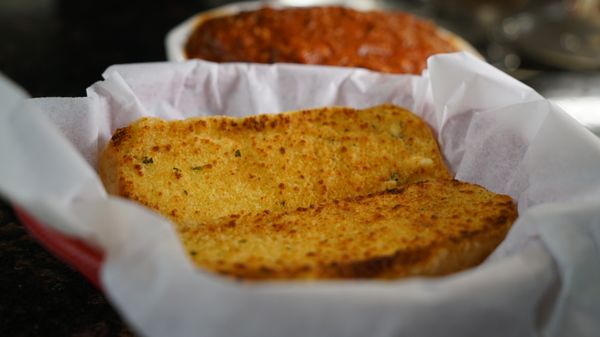 Vince's Spaghetti by null
