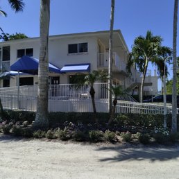 Exterior photo of Sunset Beach Inn - Sanibel, Florida Exterior photo of Sunset Beach Inn - Sanibel, Florida