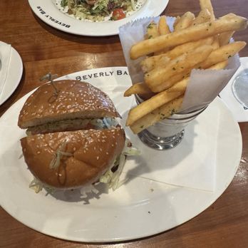 Beverly Bar - Burger combo - Wine Bars Near Me - Beverly Hills, California