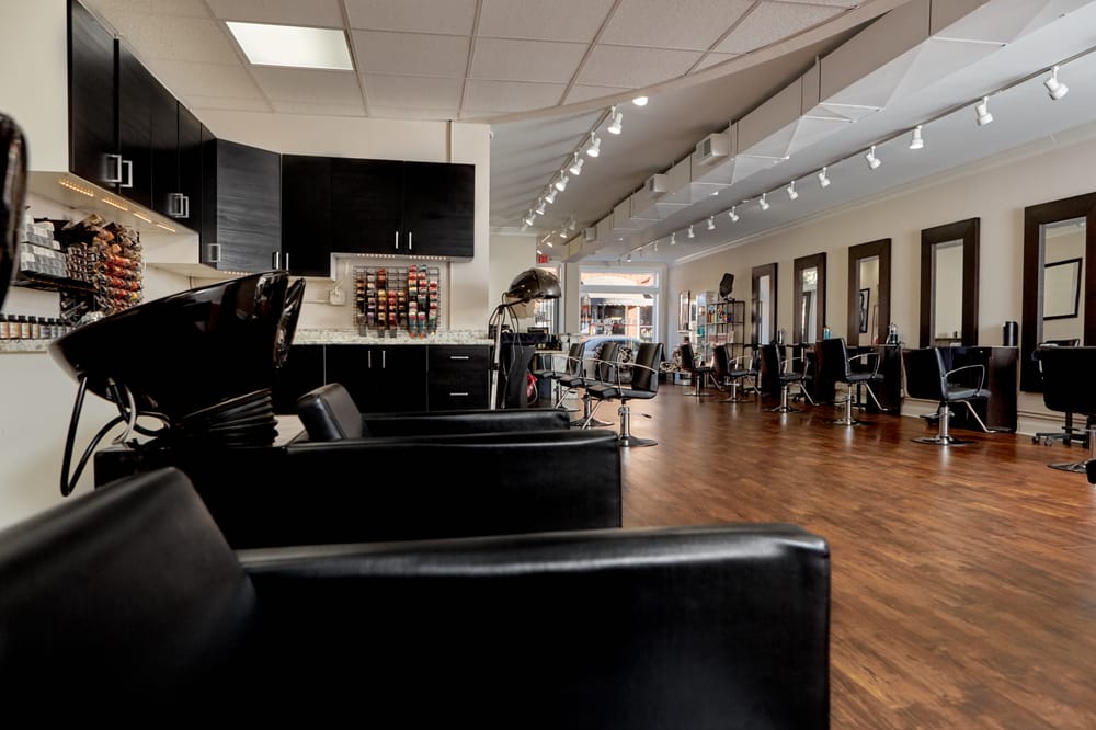 COLOR BOXX HAIR SALON Updated August 2024 14 Reviews 513 E