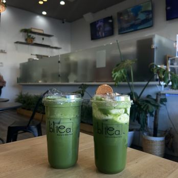 BLTea - Matcha Latte  Matcha Banana Pudding - Bubble Tea Near Me - Los Angeles, California