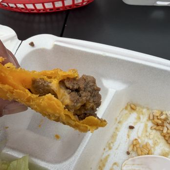 El Rinconcito De Mi Isla - Beef and cheese empanadas - Food Trucks Near Me - Ocala, Florida El Rinconcito De Mi Isla - Beef and cheese empanadas - Food Trucks Near Me - Ocala, Florida