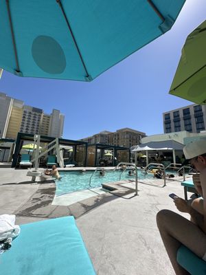 Margaritaville Hotel San Diego Gaslamp Quarter by null