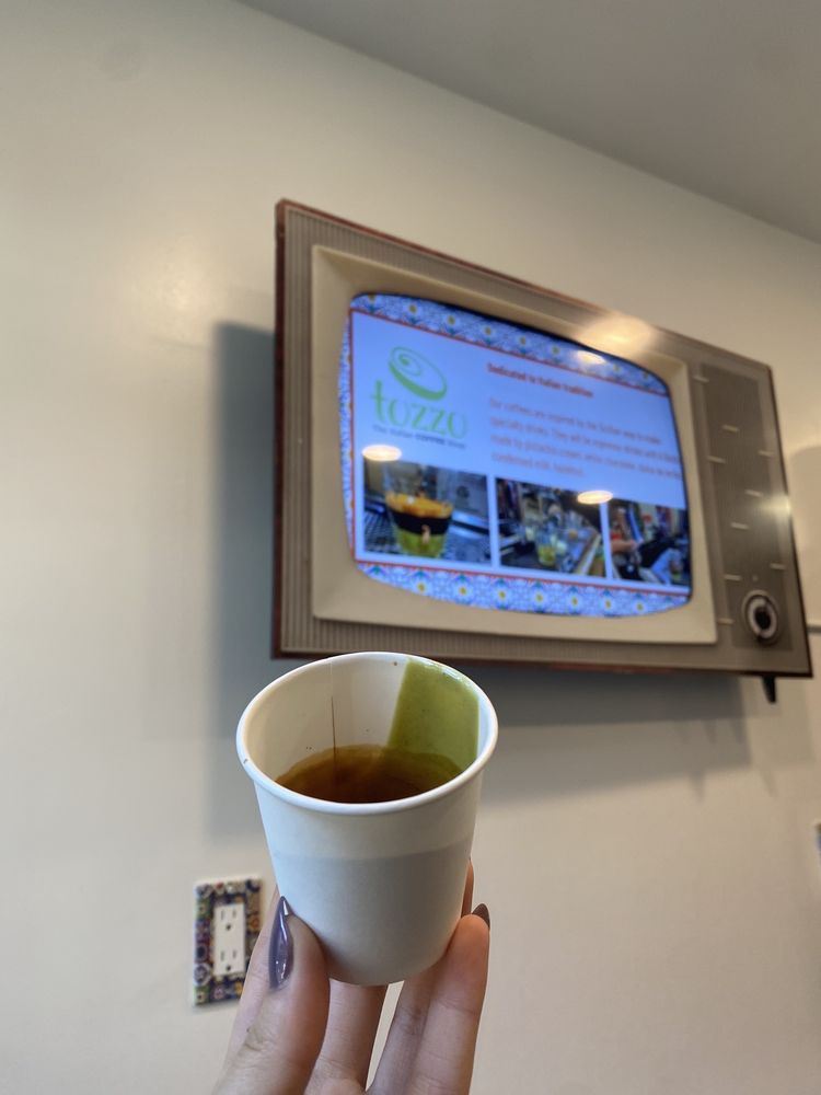 Tozzo The Italian Coffee Shop, New York Roadtrippers