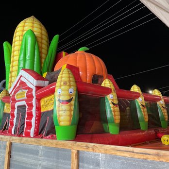 Frosty's Forest Pumpkin Patch - One of my fave bounce houses - Attraction Farms Near Me - Chino, California Frosty's Forest Pumpkin Patch - One of my fave bounce houses - Attraction Farms Near Me - Chino, California