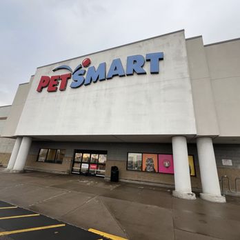PetSmart - Pet Training Near Me - Minneapolis, Minnesota