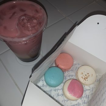 Kayla's Cake - Rose latte, earl grey, Affogato, strawberry shortcake, and raspberry Macaron - Desserts Near Me - Fullerton, California Kayla's Cake - Rose latte, earl grey, Affogato, strawberry shortcake, and raspberry Macaron - Desserts Near Me - Fullerton, California