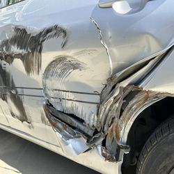 Santa Ana CHP Office - Peeled forward metal