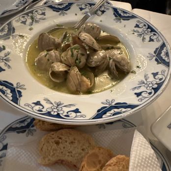 Restaurante Escondidinho - Portuguese Near Me - Porto, 13