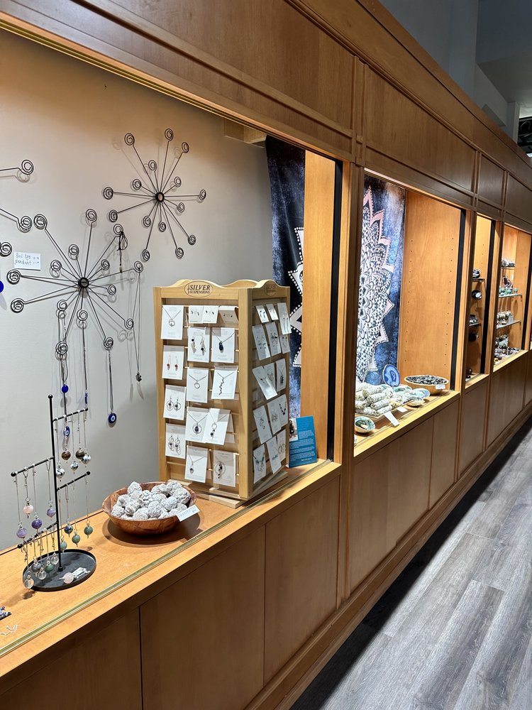 THE CRYSTAL ARK Updated September 2024 23 Photos 2917 Pandosy St