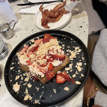 The Mercury Diner - Strawberry Cream Cheese French Toast - Diners Near Me - Columbus, Ohio The Mercury Diner - Strawberry Cream Cheese French Toast - Diners Near Me - Columbus, Ohio