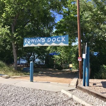 Rowing Dock - Entrance. - Boating Near Me - Austin, Texas