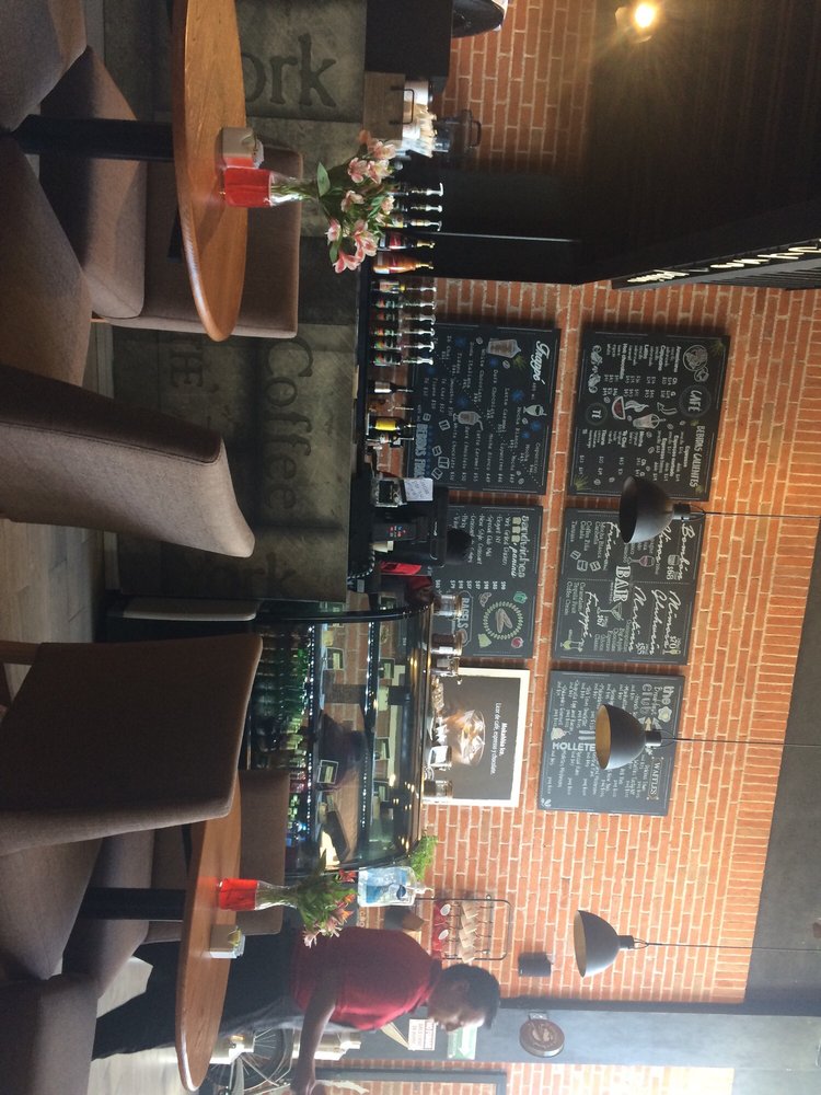 THE COFFEE YORK Updated July 2024 Av. 5 de Mayo 1415, San Andrés