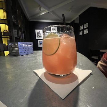 Library Restaurant & Lounge - Moby Dick cocktail - Bars Near Me - Nashville, Tennessee