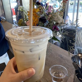 Cloud9 Coffee - Butterscotch Latte - Coffee & Tea Near Me - Palo Alto, California
