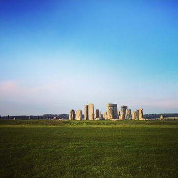 Stonehenge - Landmarks & Historical Buildings Near Me - Amesbury, WIL