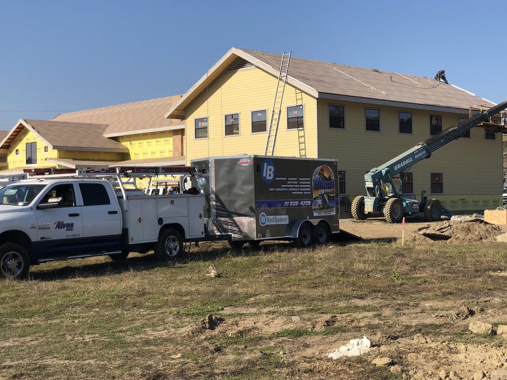 Slide of Think Alves