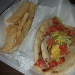 Club Jovonnes - Chicken pita