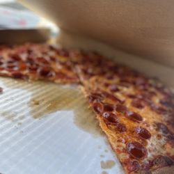 Little Pops NY Pizzeria Express - Pepperoni pizza