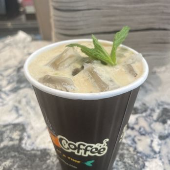 Philz Coffee - Mint Mojito Iced Coffee - Coffee & Tea Near Me - Chicago, Illinois