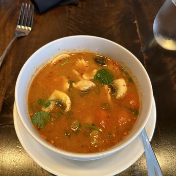 Dahla - Tom Yum Soup - Thai Near Me - New Orleans, Louisiana