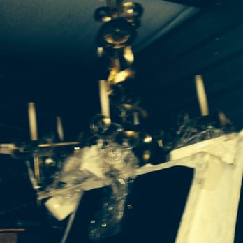 Razorback Moving - Expensive chandelier teetering unboxed on mattresses. LR company did not do this. Razorback Moving did. - Movers Near Me - Rogers, Arkansas