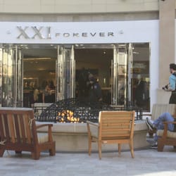 Forever 21
