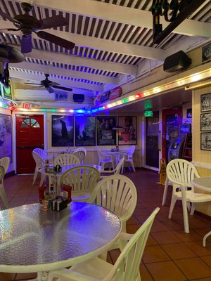 Harbor House Café by null