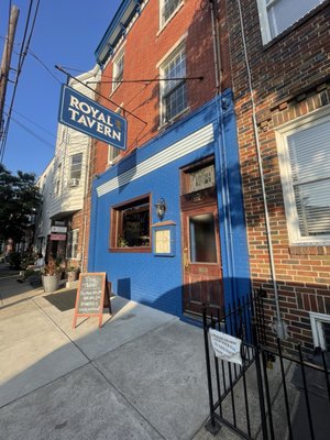 Royal Tavern by null