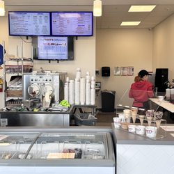 Whit’s Frozen Custard - West Melbourne