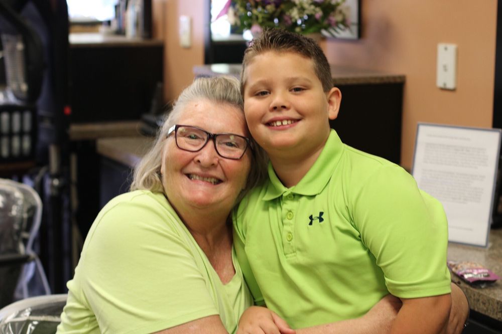 MRMS SALONDAY SPA Updated September 2024 7623 Horse Lake Rd