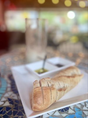 LiLLiES Italian Restaurant & Bar by null