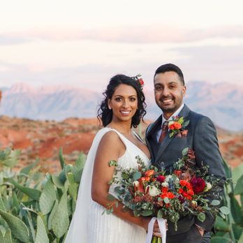 Cactus & Lace Weddings - Rachel is an amazing photographer! - Wedding Planning Near Me - Overton, Nevada