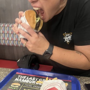 Fatburger - Juice Bars & Smoothies Near Me - Albuquerque, New Mexico