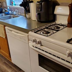 D&N Cleaning Solutions